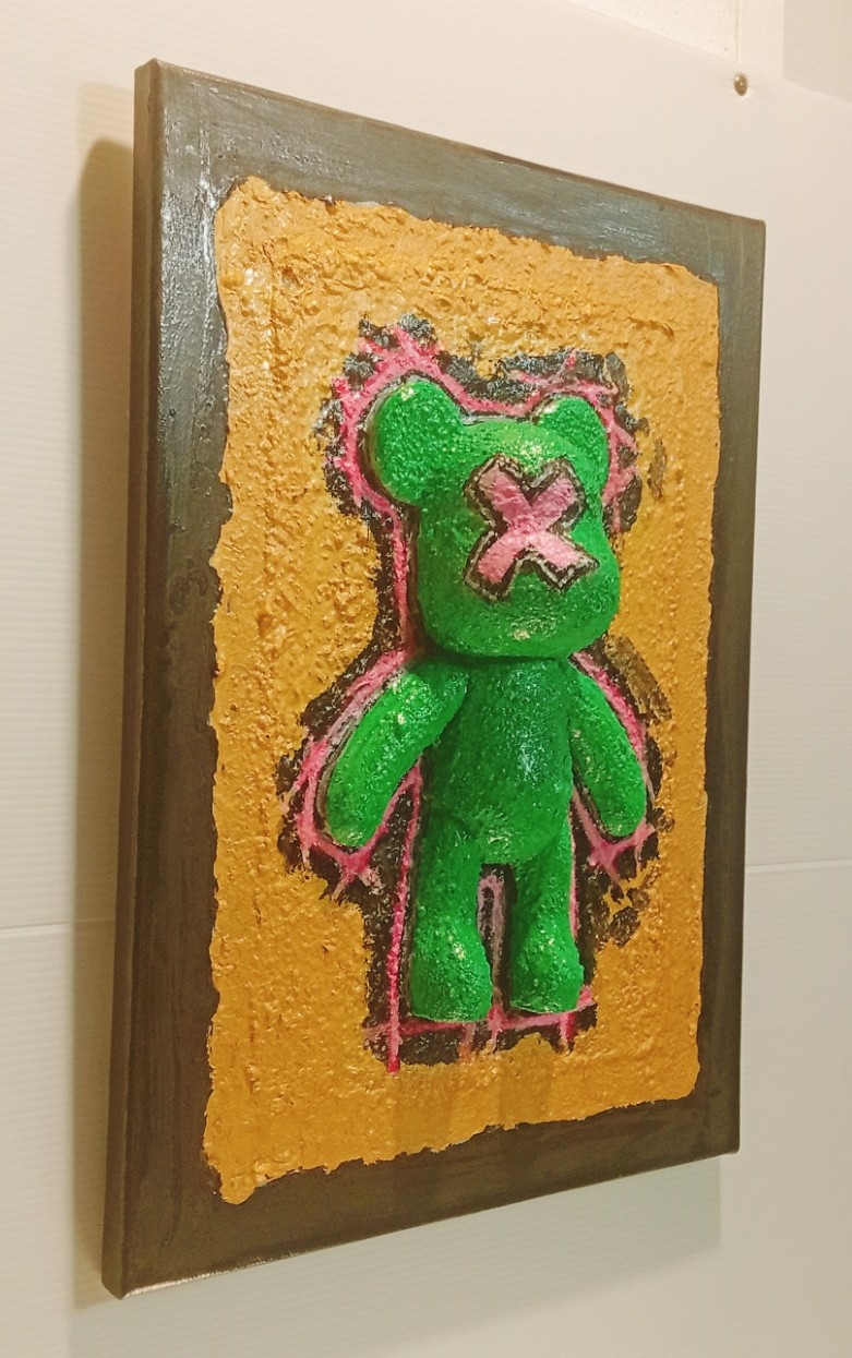 Left view of NEON 3D BEARZ