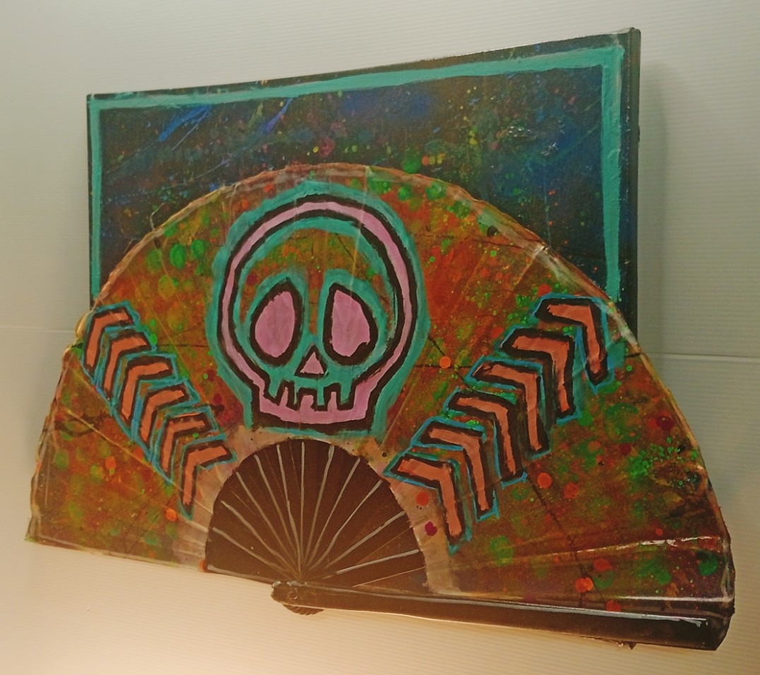 Right view of DEADFANZ