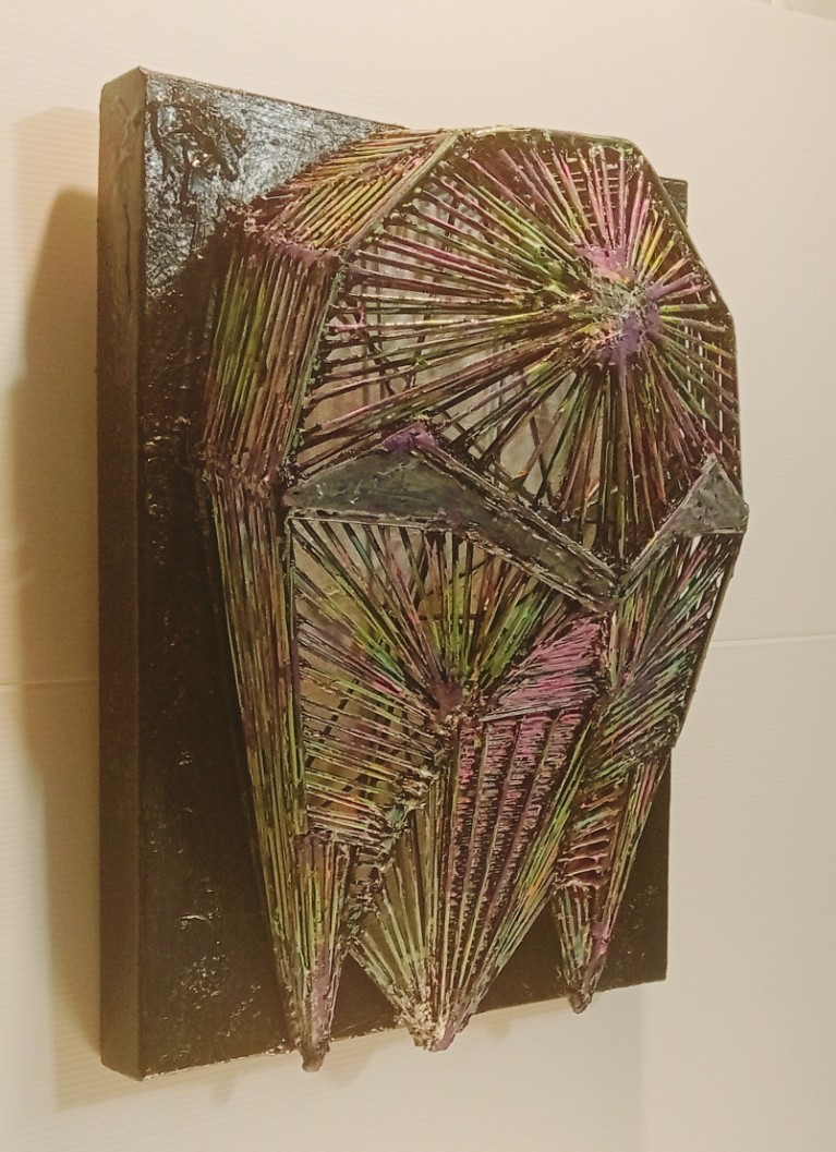 Left view of DEATHMASKZ