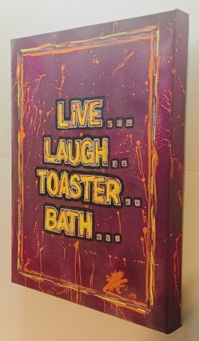 Right view of LIVE LAUGH TOASTER BATH V1