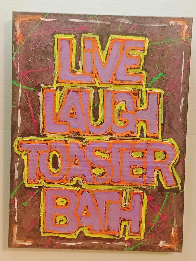 LIVE LAUGH TOASTER BATH V6